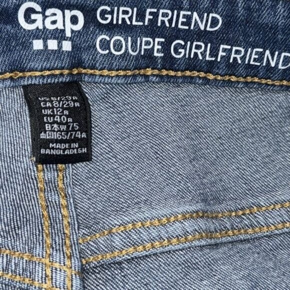 Gap Girlfriend Jeans Womens 8R Distressed Mid-Rise Dark Wash Denim Casual Pants - Picture 2 of 12